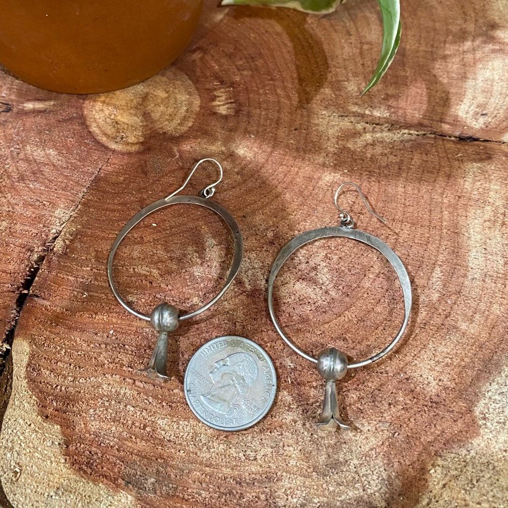 VINTAGE! Sterling silver hoops with squash blossoms